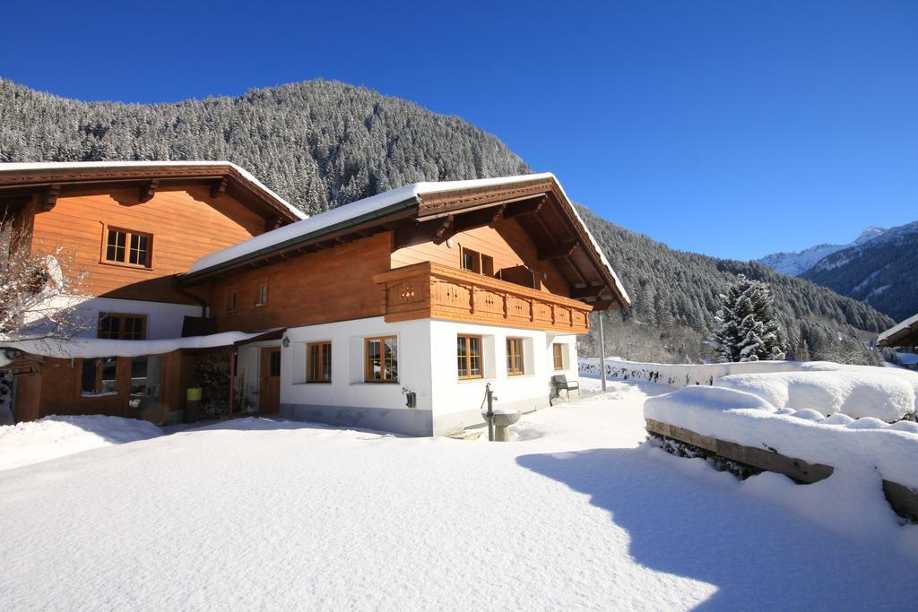 Haus Vallaster Gaschurn Luaran gambar